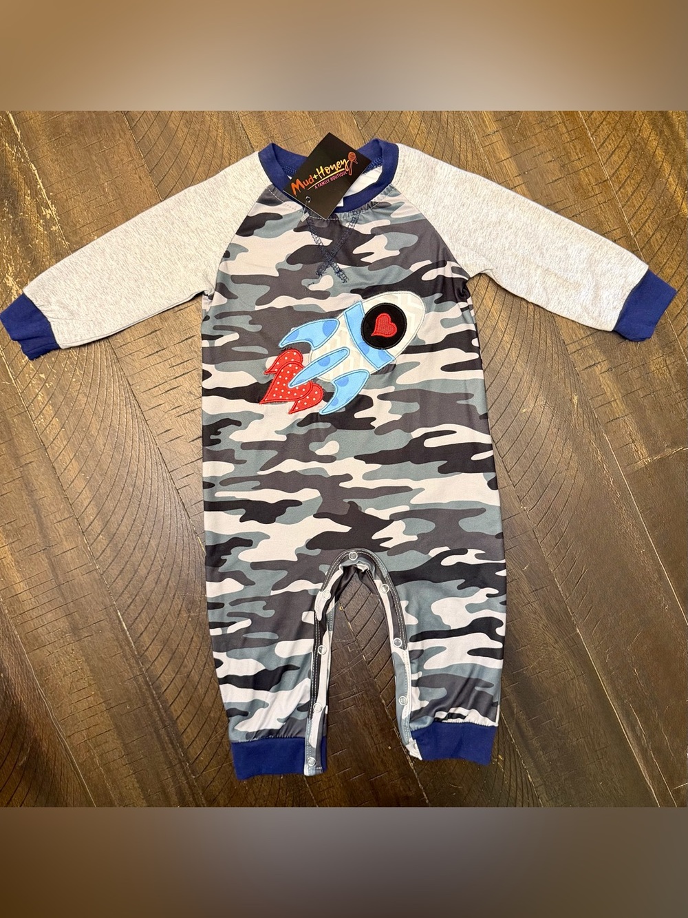 Brand New Boys 12 Months Camo Rocket Ship Romper